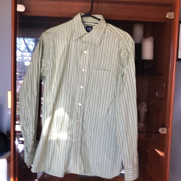 Gap men’s long sleeve shirt - Picture 2 of 9